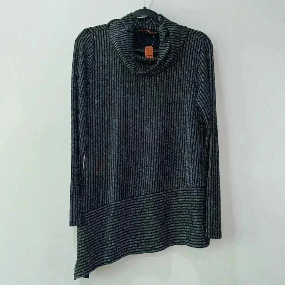 Belldini Black and Silver Metallic Cow Neck Top - Size M